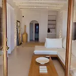 Conte Kea Villa