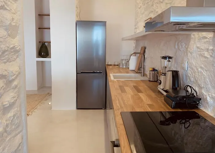 Conte Kea Koundouros